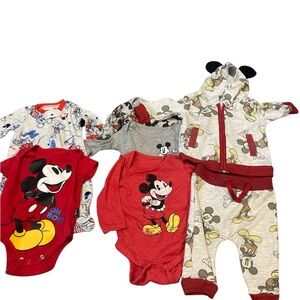 Mickey Mouse Disney baby clothes lot 2 newborn 5 pieces 0-3 months sleepers